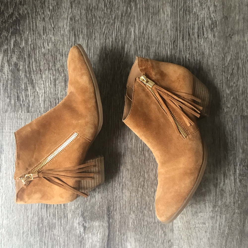 Franco Sarto short ankle bootie - Picture 1 of 6